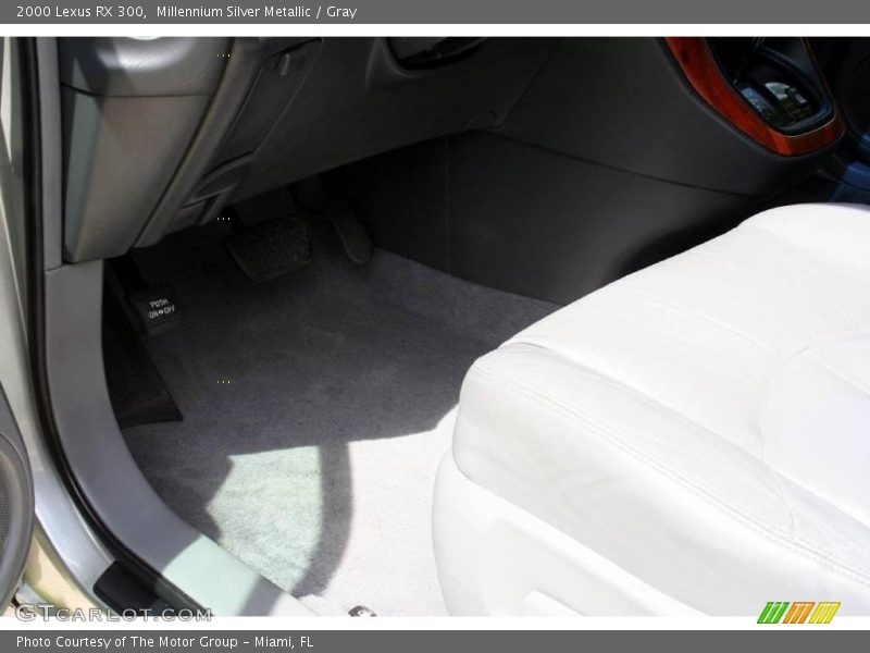 Millennium Silver Metallic / Gray 2000 Lexus RX 300
