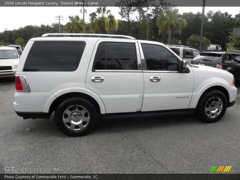 Oxford White / Camel 2006 Lincoln Navigator Luxury