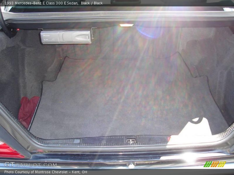 Black / Black 1993 Mercedes-Benz E Class 300 E Sedan