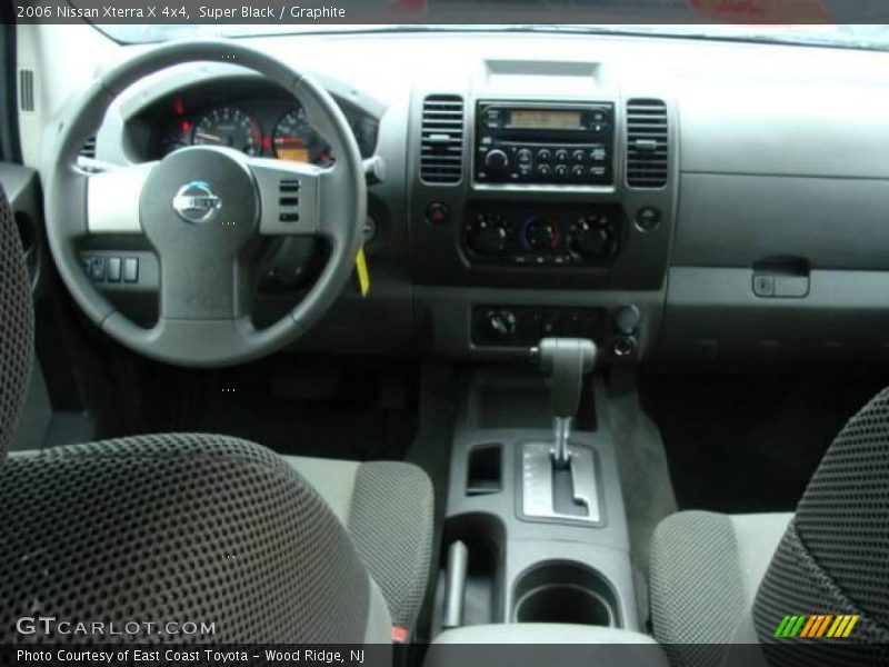 Super Black / Graphite 2006 Nissan Xterra X 4x4