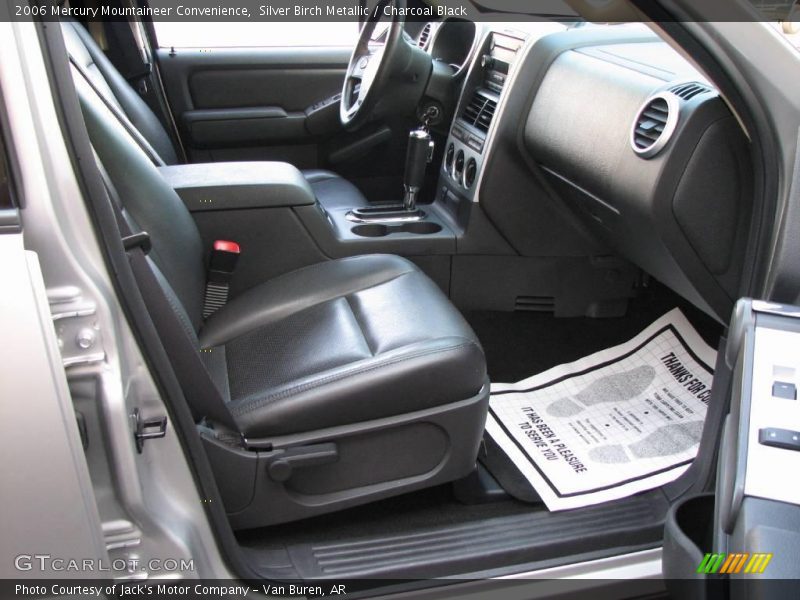 Silver Birch Metallic / Charcoal Black 2006 Mercury Mountaineer Convenience