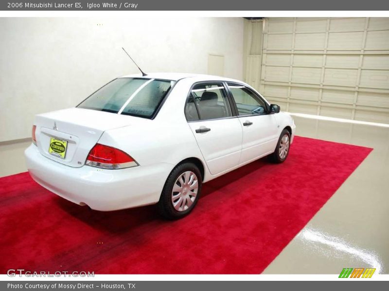 Igloo White / Gray 2006 Mitsubishi Lancer ES