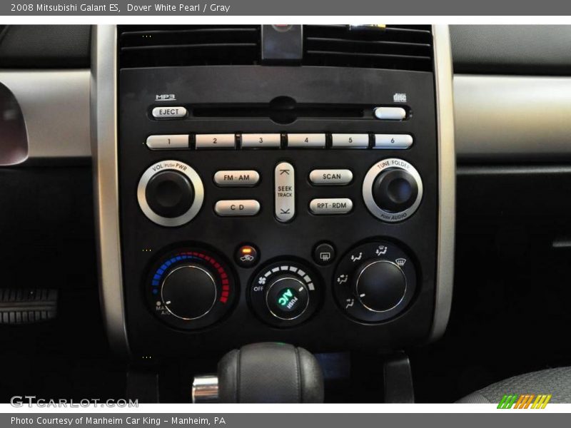 Dover White Pearl / Gray 2008 Mitsubishi Galant ES