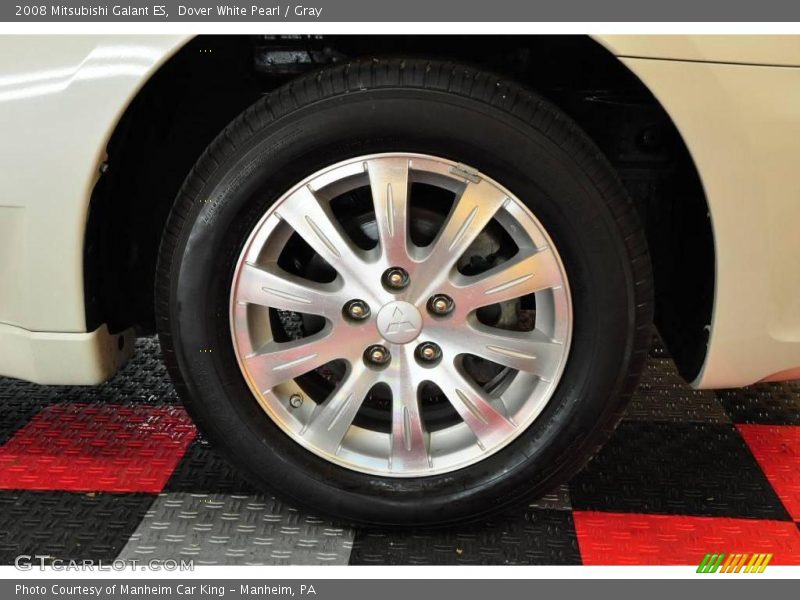 Dover White Pearl / Gray 2008 Mitsubishi Galant ES