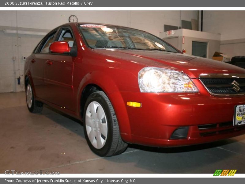 Fusion Red Metallic / Grey 2008 Suzuki Forenza