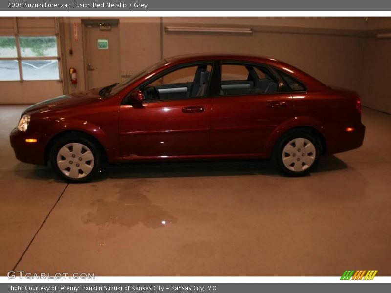 Fusion Red Metallic / Grey 2008 Suzuki Forenza