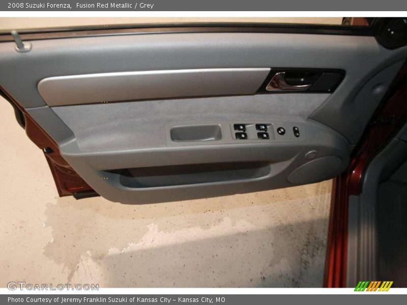 Fusion Red Metallic / Grey 2008 Suzuki Forenza