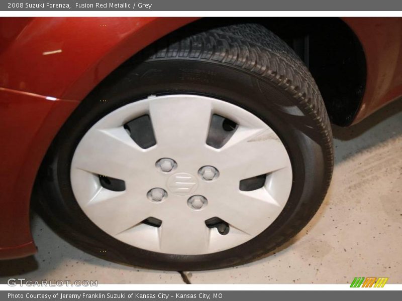 Fusion Red Metallic / Grey 2008 Suzuki Forenza