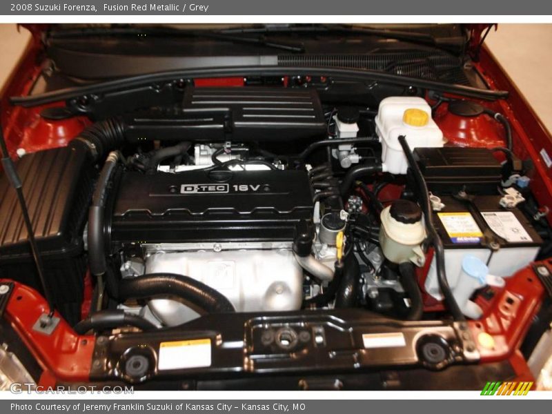 Fusion Red Metallic / Grey 2008 Suzuki Forenza