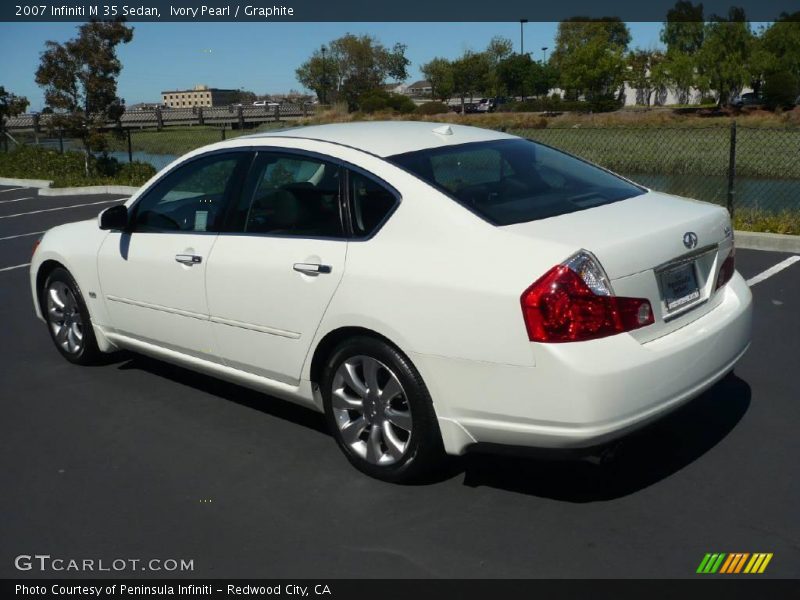 Ivory Pearl / Graphite 2007 Infiniti M 35 Sedan