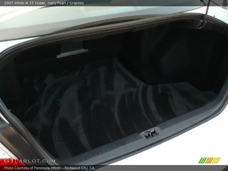 Ivory Pearl / Graphite 2007 Infiniti M 35 Sedan