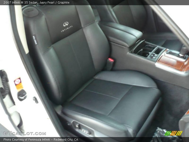Ivory Pearl / Graphite 2007 Infiniti M 35 Sedan