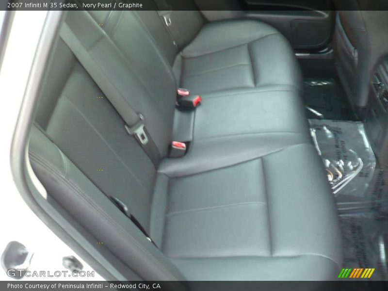Ivory Pearl / Graphite 2007 Infiniti M 35 Sedan