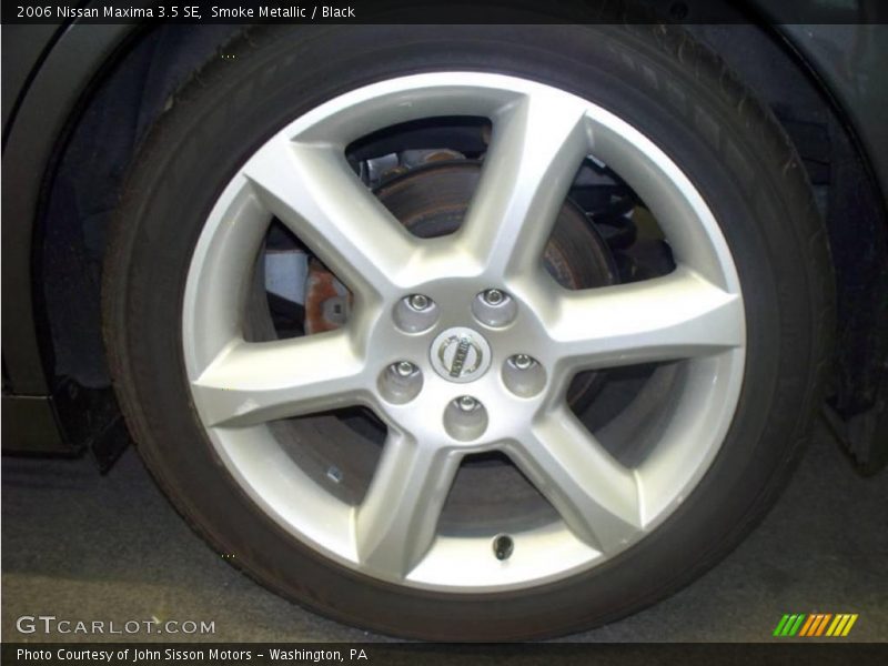 Smoke Metallic / Black 2006 Nissan Maxima 3.5 SE