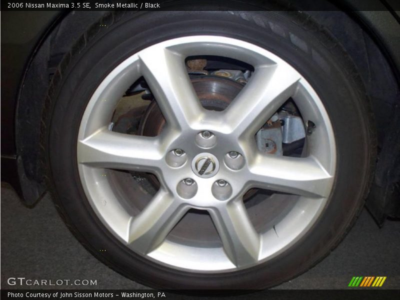 Smoke Metallic / Black 2006 Nissan Maxima 3.5 SE
