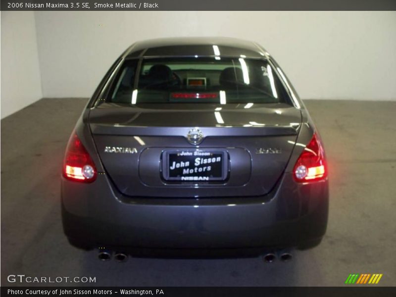 Smoke Metallic / Black 2006 Nissan Maxima 3.5 SE