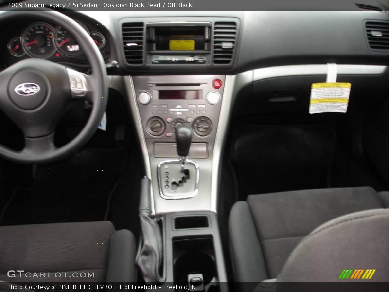 Obsidian Black Pearl / Off Black 2009 Subaru Legacy 2.5i Sedan