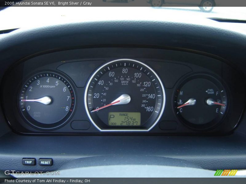 Bright Silver / Gray 2008 Hyundai Sonata SE V6