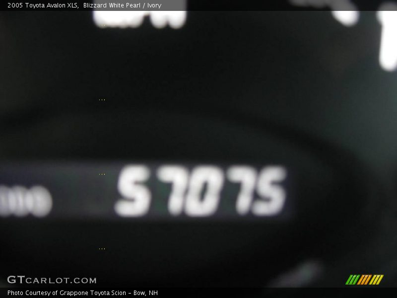 Blizzard White Pearl / Ivory 2005 Toyota Avalon XLS