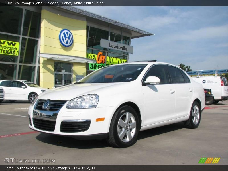 Candy White / Pure Beige 2009 Volkswagen Jetta SE Sedan