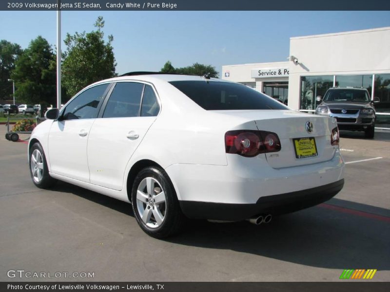 Candy White / Pure Beige 2009 Volkswagen Jetta SE Sedan