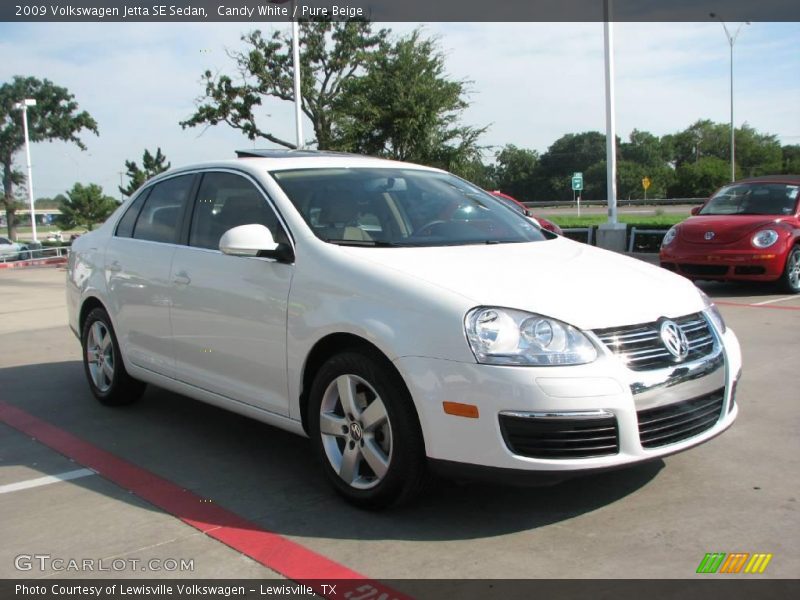 Candy White / Pure Beige 2009 Volkswagen Jetta SE Sedan