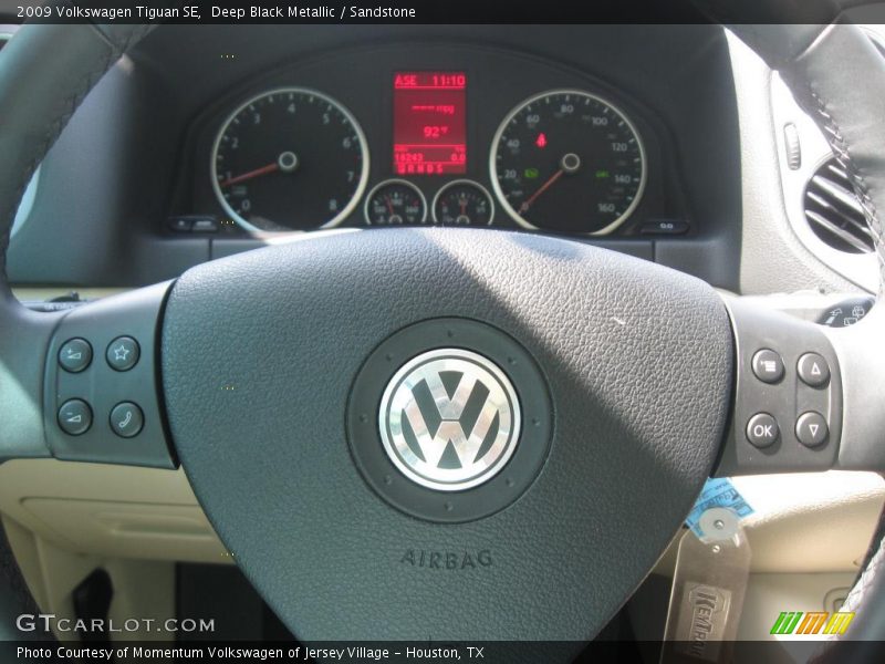 Deep Black Metallic / Sandstone 2009 Volkswagen Tiguan SE