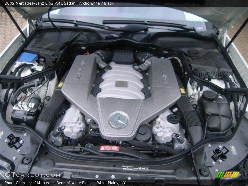 Arctic White / Black 2009 Mercedes-Benz E 63 AMG Sedan