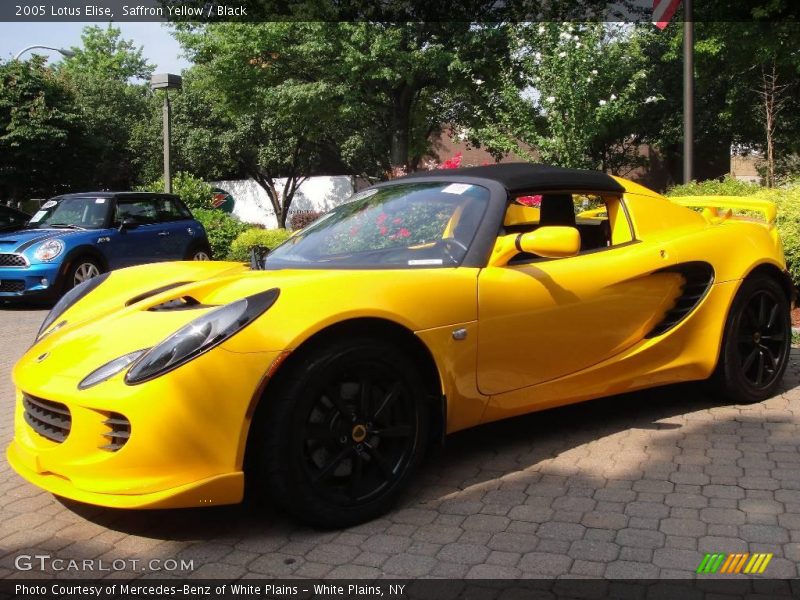 Saffron Yellow / Black 2005 Lotus Elise