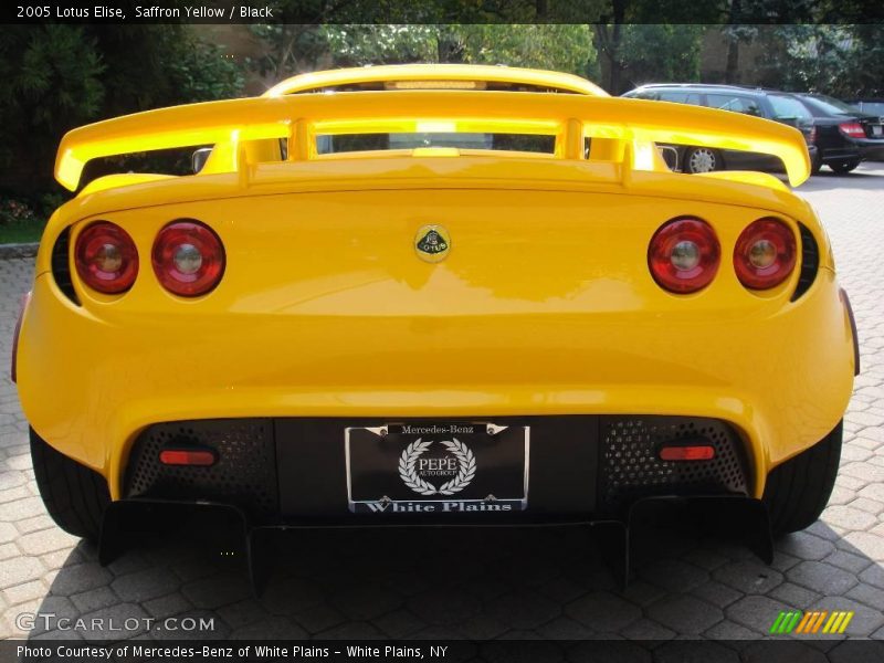 Saffron Yellow / Black 2005 Lotus Elise