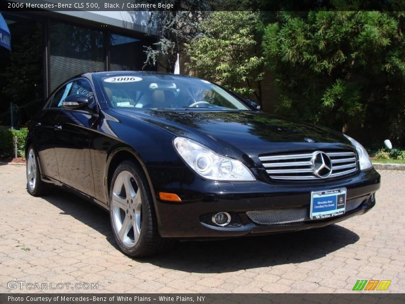 Black / Cashmere Beige 2006 Mercedes-Benz CLS 500