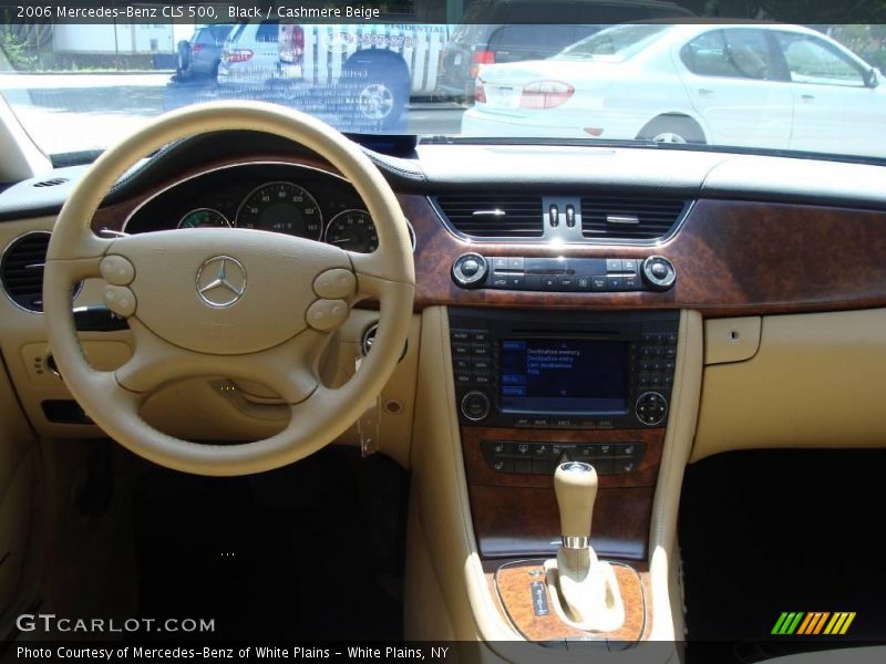 Black / Cashmere Beige 2006 Mercedes-Benz CLS 500