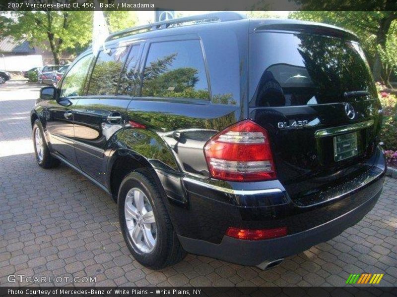 Black / Macadamia 2007 Mercedes-Benz GL 450