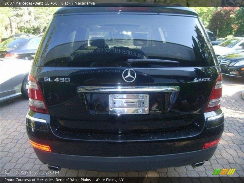 Black / Macadamia 2007 Mercedes-Benz GL 450