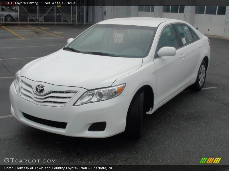 Super White / Bisque 2010 Toyota Camry