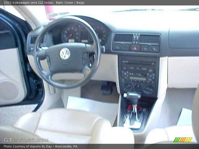 Baltic Green / Beige 2001 Volkswagen Jetta GLS Sedan
