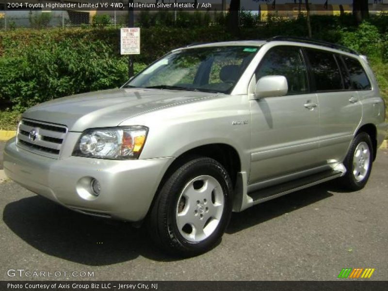 Millenium Silver Metallic / Ash 2004 Toyota Highlander Limited V6 4WD