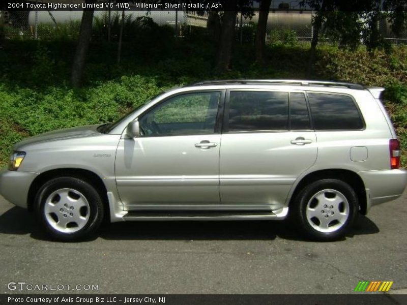 Millenium Silver Metallic / Ash 2004 Toyota Highlander Limited V6 4WD