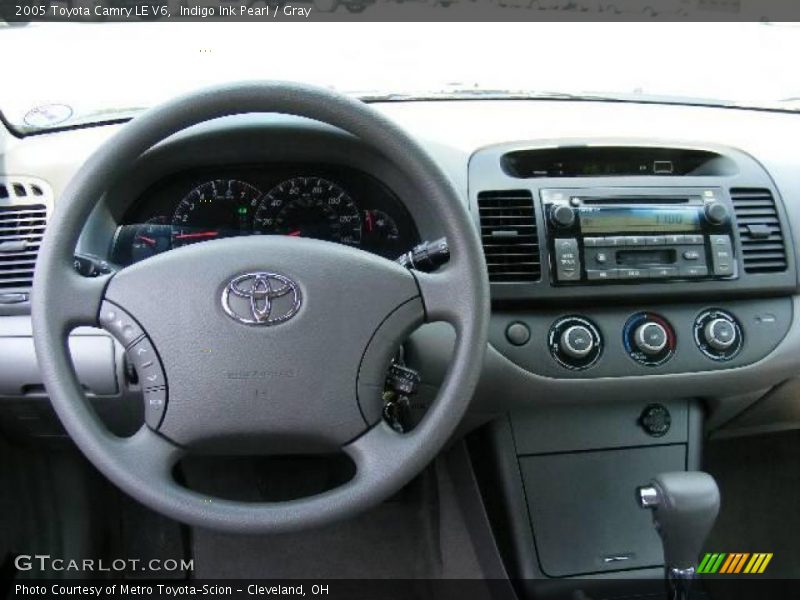 Indigo Ink Pearl / Gray 2005 Toyota Camry LE V6