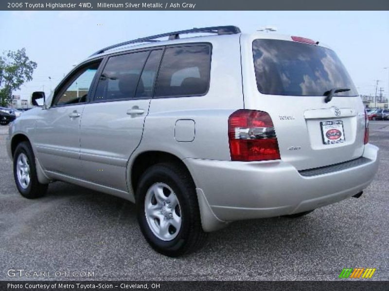 Millenium Silver Metallic / Ash Gray 2006 Toyota Highlander 4WD