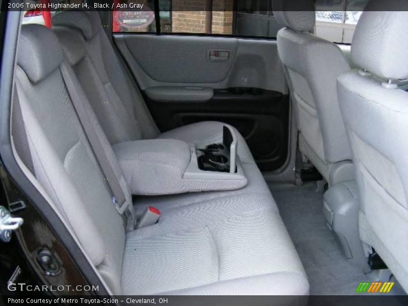 Black / Ash Gray 2006 Toyota Highlander I4