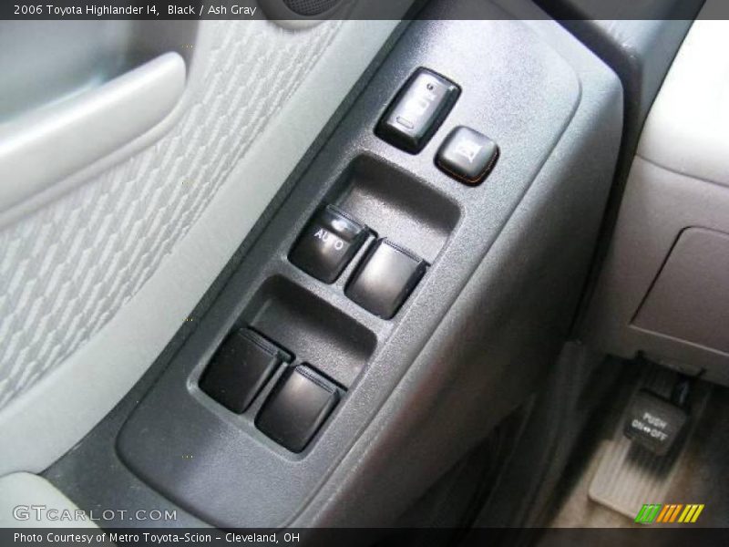 Black / Ash Gray 2006 Toyota Highlander I4