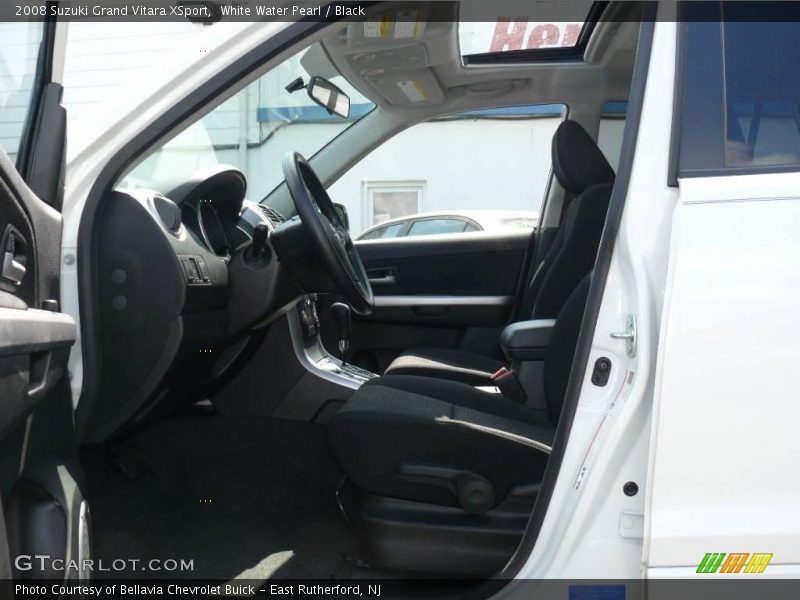 White Water Pearl / Black 2008 Suzuki Grand Vitara XSport