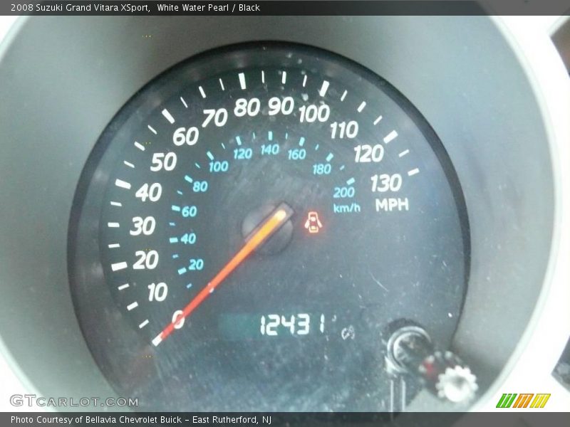 White Water Pearl / Black 2008 Suzuki Grand Vitara XSport