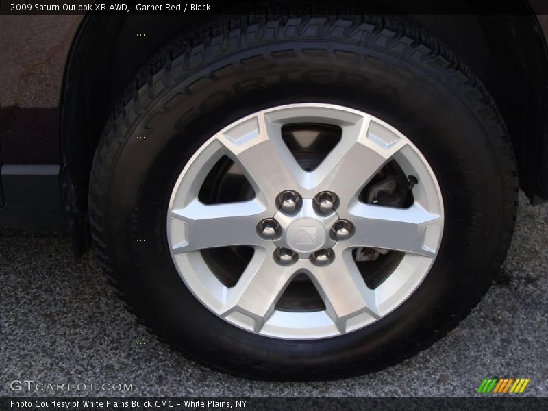 Garnet Red / Black 2009 Saturn Outlook XR AWD