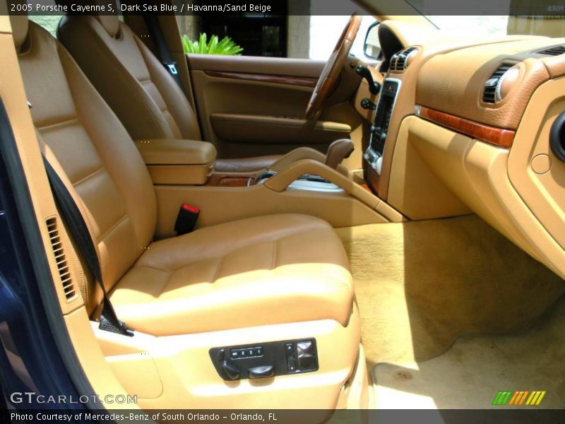 Dark Sea Blue / Havanna/Sand Beige 2005 Porsche Cayenne S