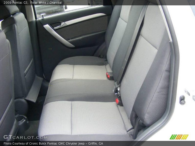 Polar White / Charcoal 2009 Pontiac G3