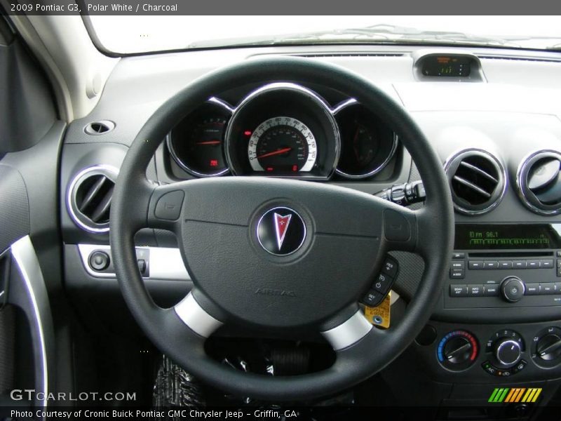 Polar White / Charcoal 2009 Pontiac G3