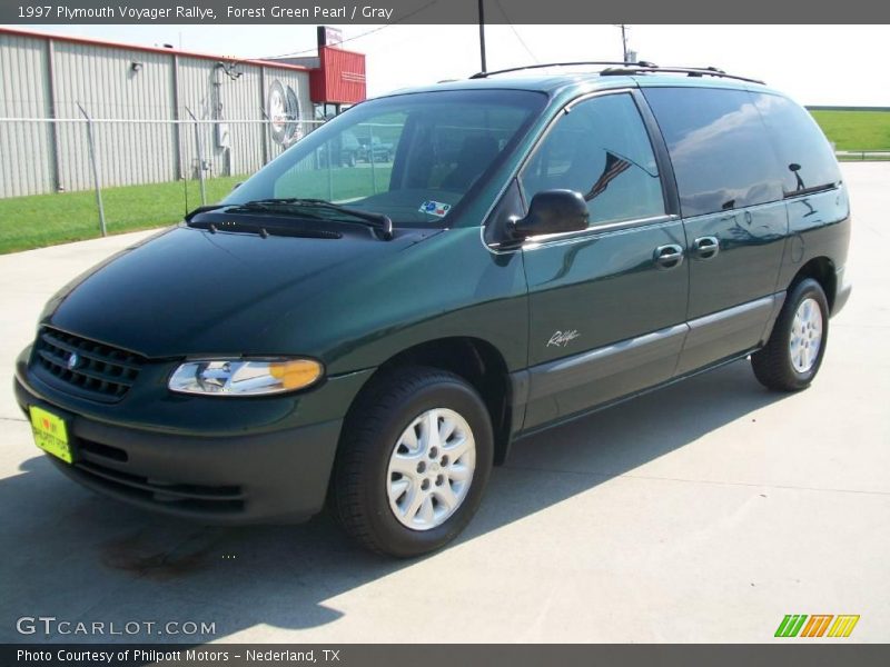 Forest Green Pearl / Gray 1997 Plymouth Voyager Rallye