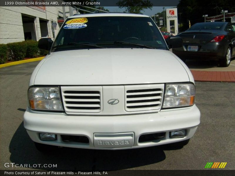 Arctic White / Graphite 1999 Oldsmobile Bravada AWD